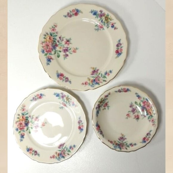 Wentworth VTG Thomas Ivory 3 Dish Set Floral Garden Gold Trim Fine China Display - Picture 5 of 9
